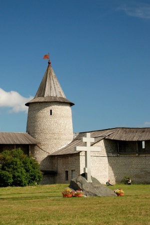 Храм святителя Николая в Любятове (г. Псков)